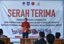 BPBD NTB serah terima RTG dan buku tabungan DSP stimulan tahap II