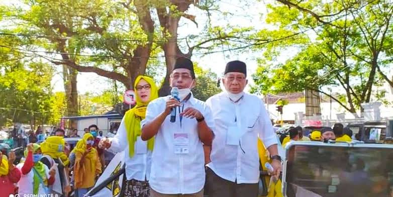 EB180C44-502A-41CA-BD93-3F22D6F196CF