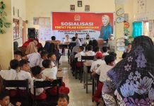 Evi Apita Maya bentuk karakter siswa Sekolah Dasar dengan 4 Pilar Kebangsaan