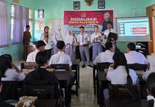 Sosialisasi kebangsaan di SMAN 9 Mataram, Anggota DPD RI Evi Apita Maya disambut meriah musik tradisional