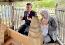 Peringati Hari Pahlawan, Wagub Dinda kunjungi dua makam pahlawan nasional asal NTB